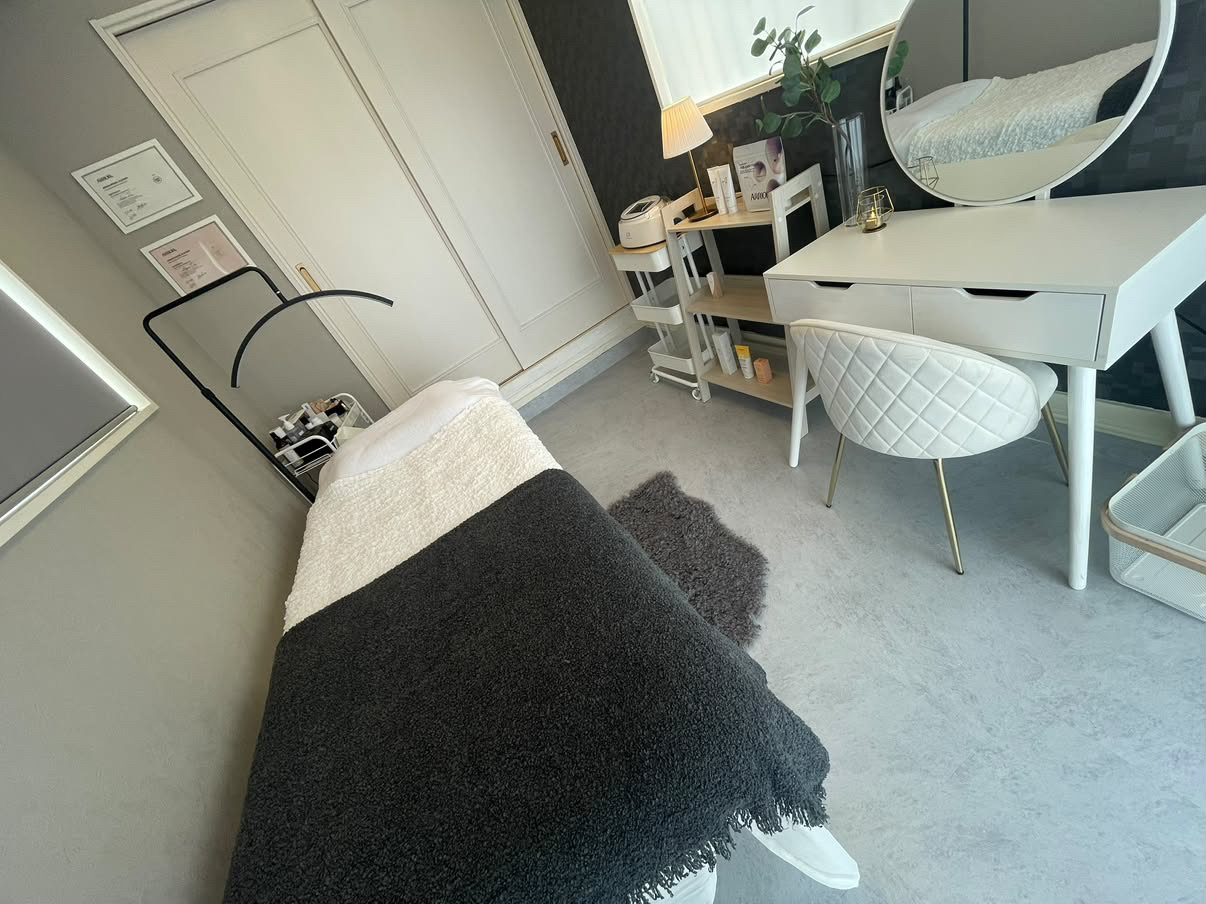 看護師の経験を、美容の力へ。阪南市「LINO」が目指す、これからの肌に寄り添うサロン